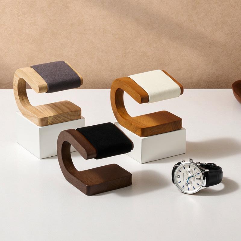 Nuevo expositor de relojes Woo - Jewelry And Watches Inc reseña y precio